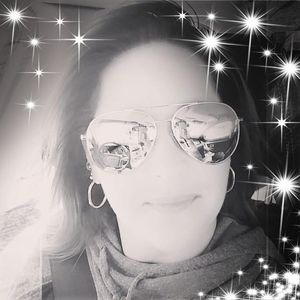 Meet your Posher, Christy